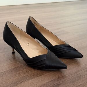 Women’s Elegant Black Women's Heels ADRIENNE VITTADINI size 9